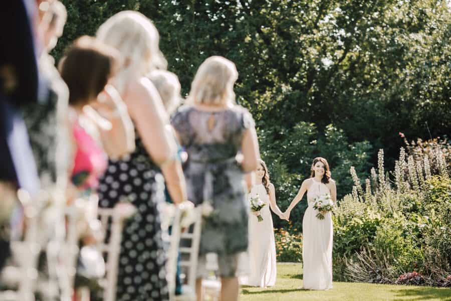 Bridesmaids-2_13295885b296e637936b6c37ae51a6c7