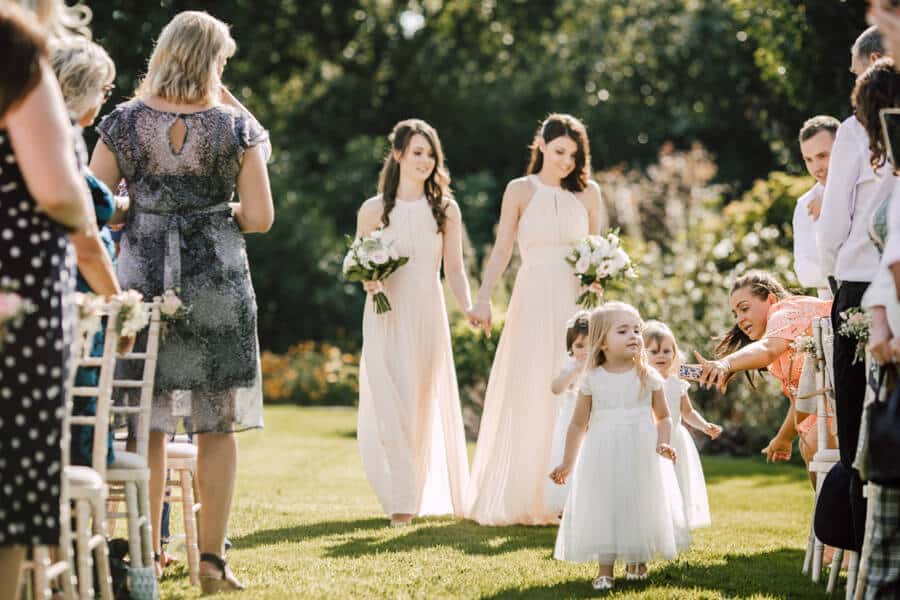 Bridesmaids3_13295885b296e637936b6c37ae51a6c7