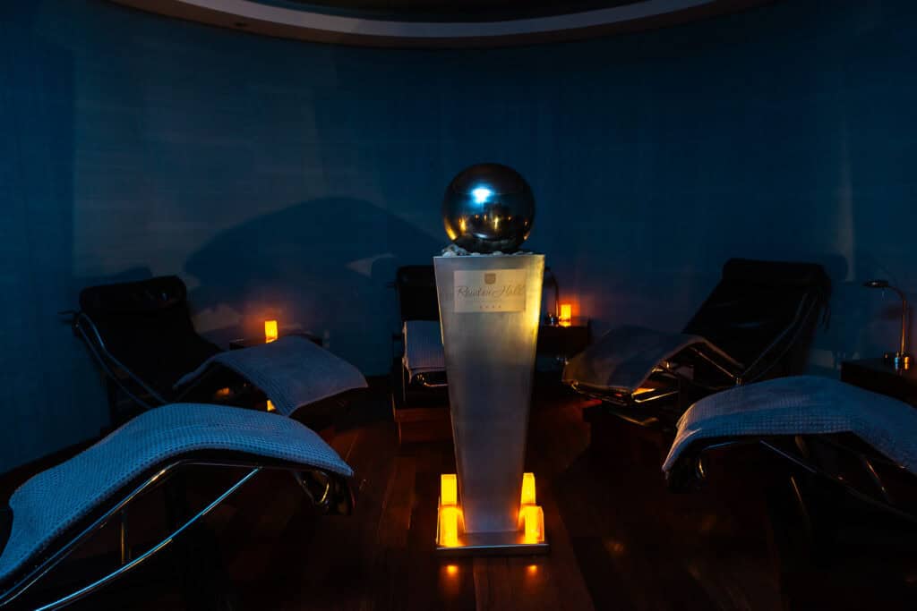 Enjoy our luxurious spa treatments perfect for relaxing