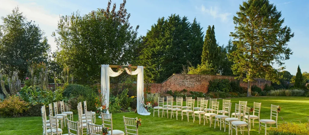 outdoor wedding seating